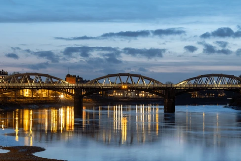 Cleaning in Barnes Bridge